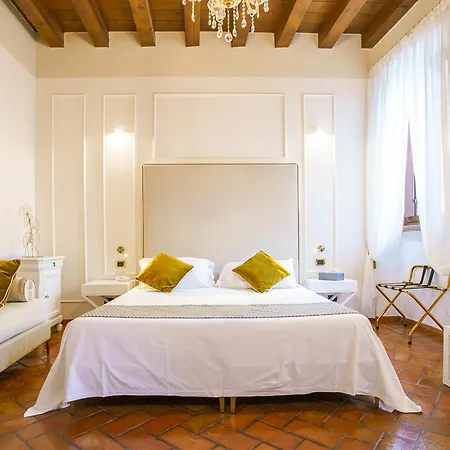 Cariola Hotel