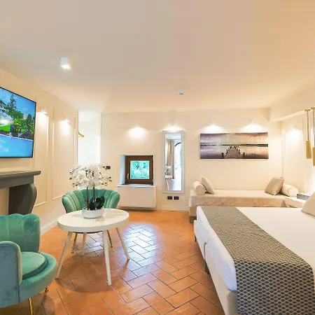 Otel Cariola