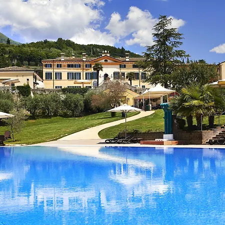 Cariola Hotell Caprino Veronese