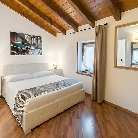 Cariola 4*