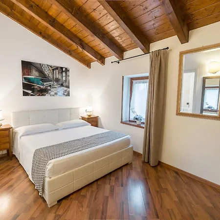 Cariola 4*