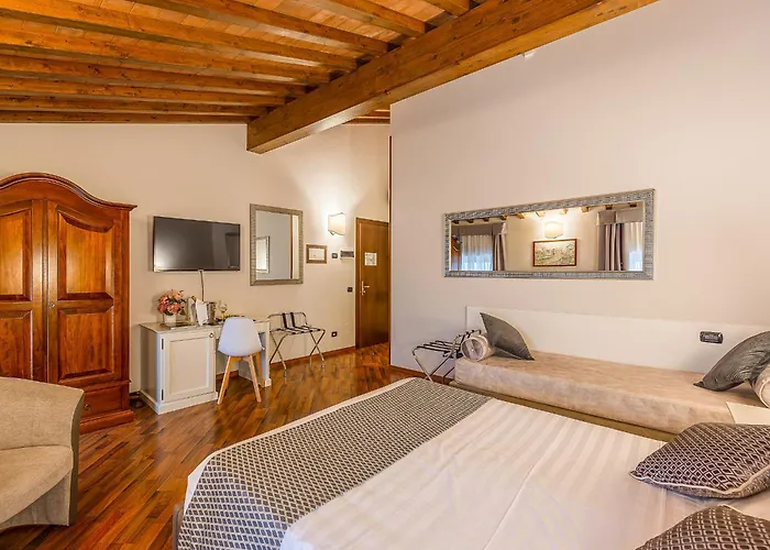 Hotel Cariola 4*